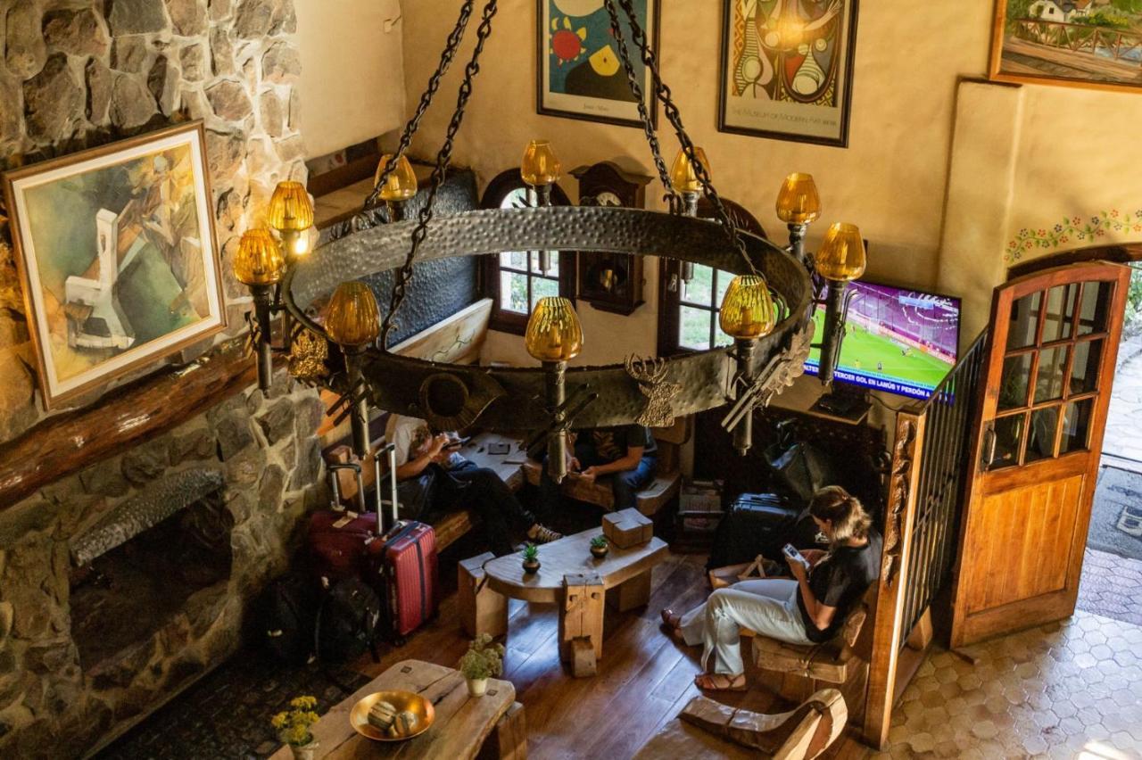 Hosteria La Posta Del Cazador San Martin de los Andes Exterior photo