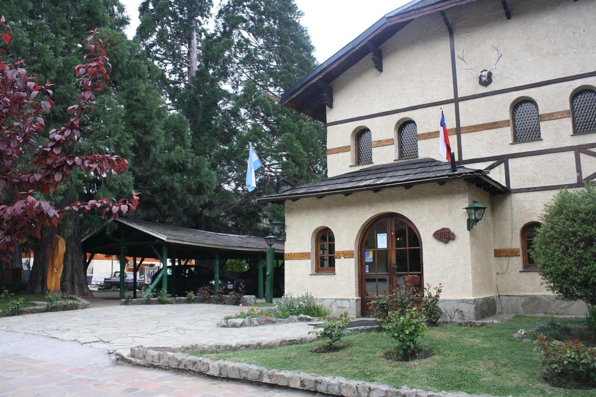 Hosteria La Posta Del Cazador San Martin de los Andes Exterior photo