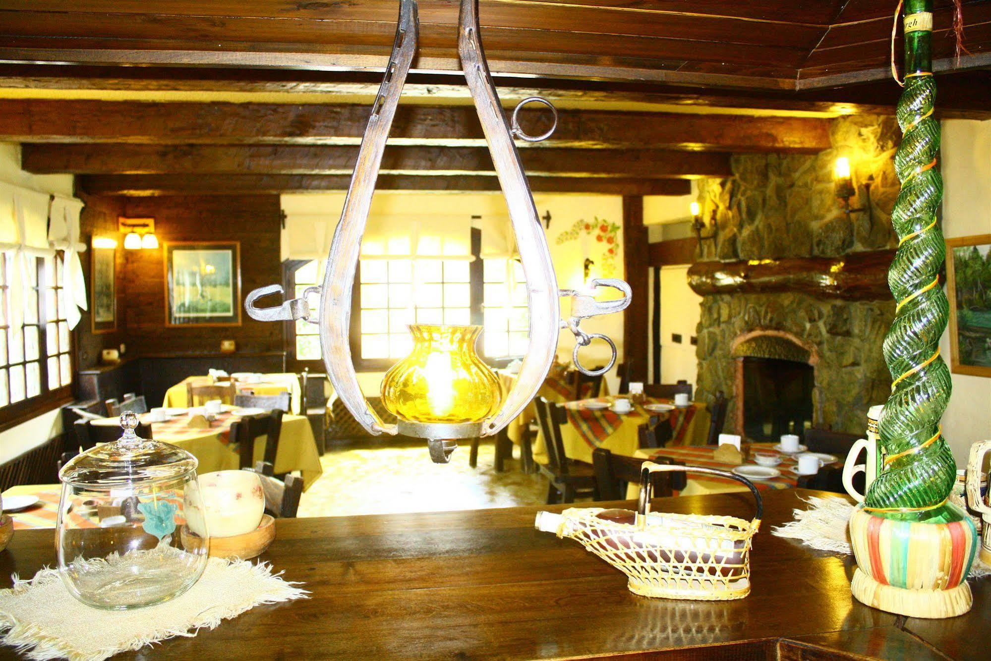 Hosteria La Posta Del Cazador San Martin de los Andes Exterior photo