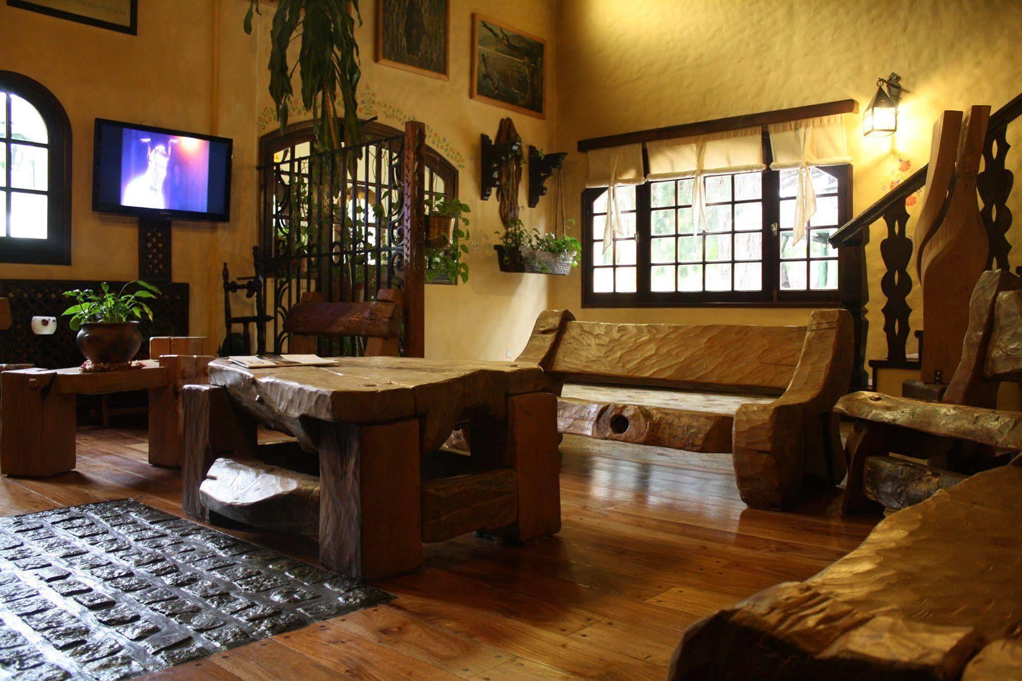 Hosteria La Posta Del Cazador San Martin de los Andes Exterior photo