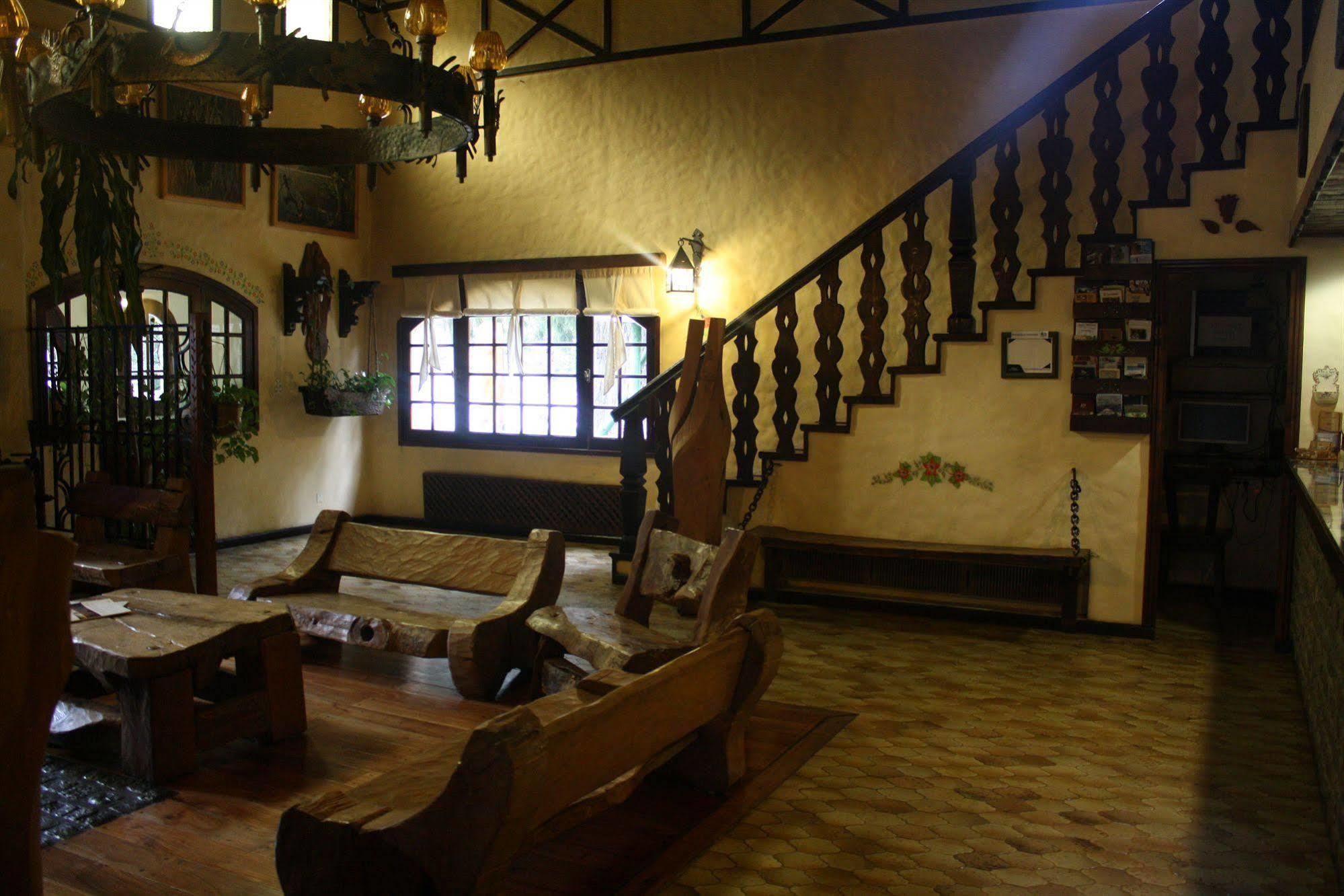 Hosteria La Posta Del Cazador San Martin de los Andes Exterior photo